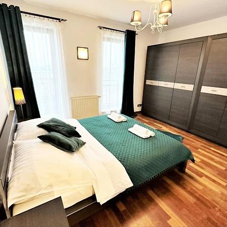 קרקוב Exclusive Penthouse Near Citycenter 120M2 +Netflix מראה חיצוני תמונה