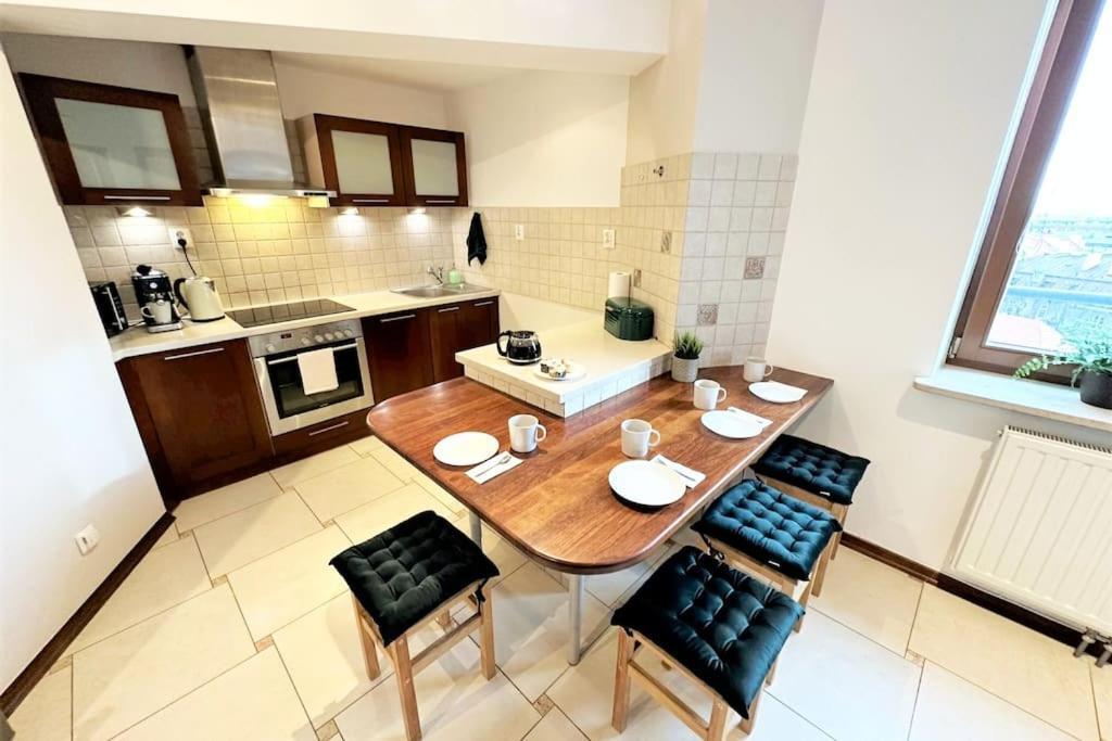קרקוב Exclusive Penthouse Near Citycenter 120M2 +Netflix מראה חיצוני תמונה