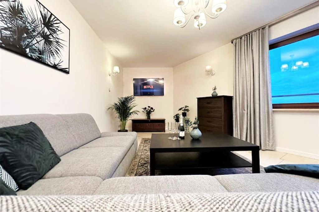 קרקוב Exclusive Penthouse Near Citycenter 120M2 +Netflix מראה חיצוני תמונה