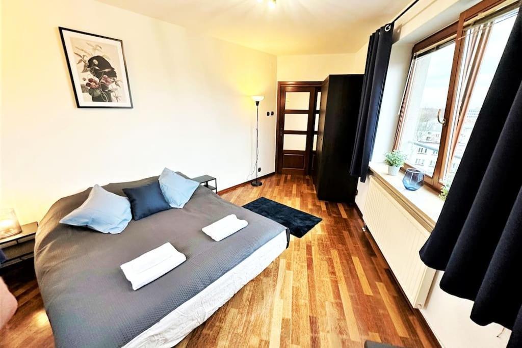 קרקוב Exclusive Penthouse Near Citycenter 120M2 +Netflix מראה חיצוני תמונה