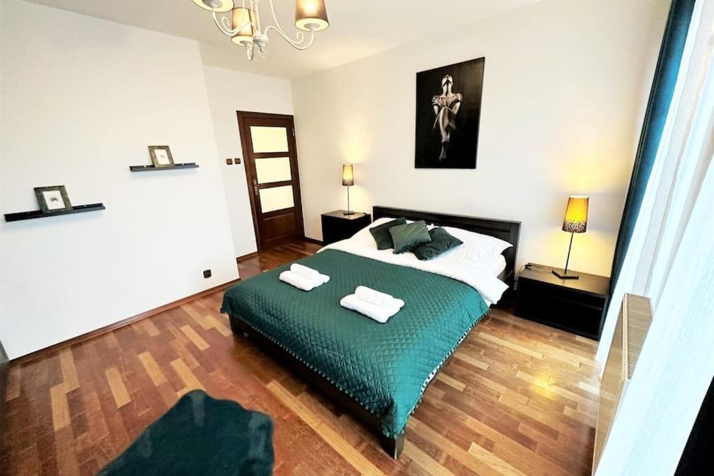 קרקוב Exclusive Penthouse Near Citycenter 120M2 +Netflix מראה חיצוני תמונה